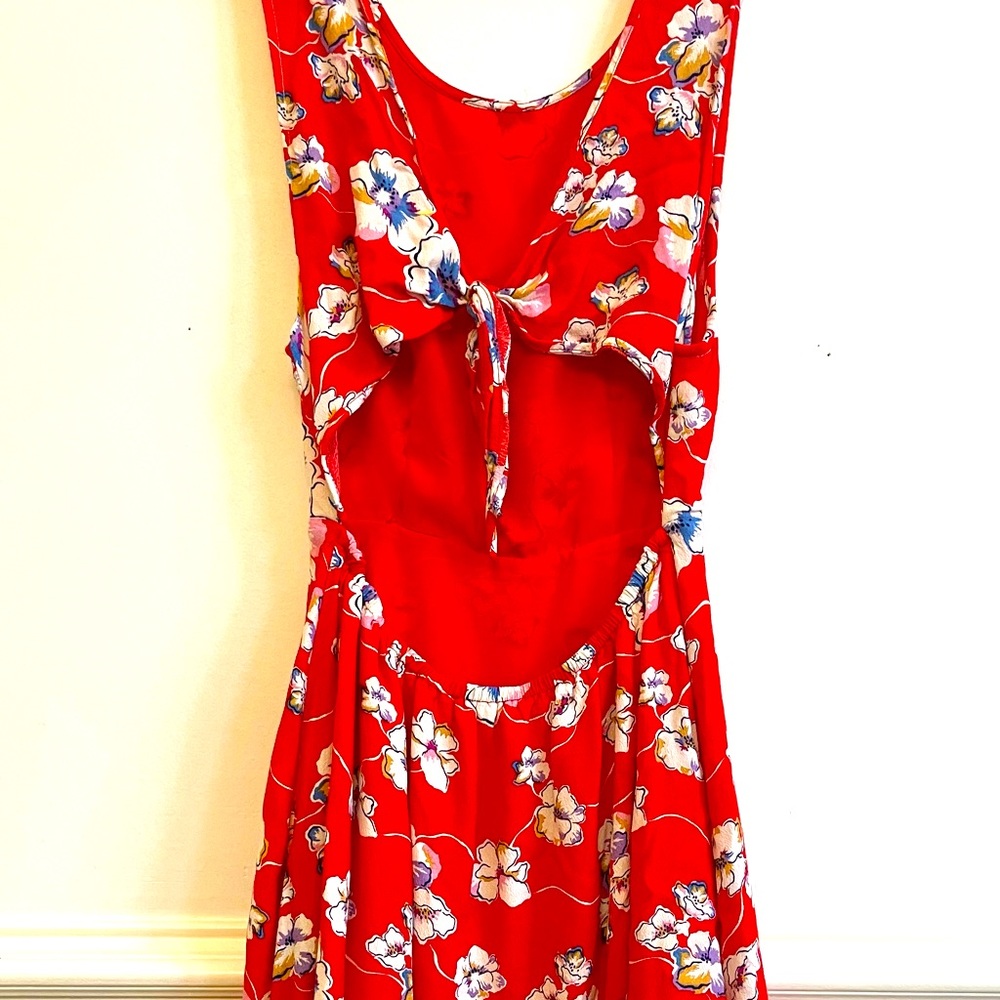 Backless summer dress